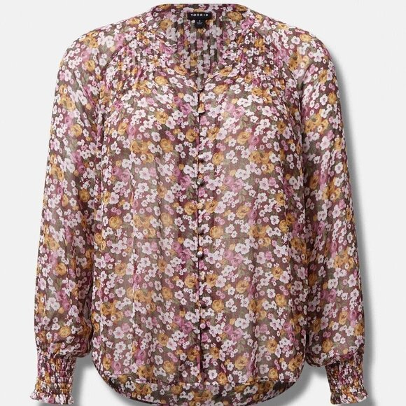 Torrid - Crinkle Chiffon Smocked Blouson Sleeve Blouse in Floral​​​​​​ - Picture 14 of 14